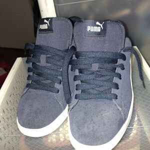 Puma Men's Navy Sneakers